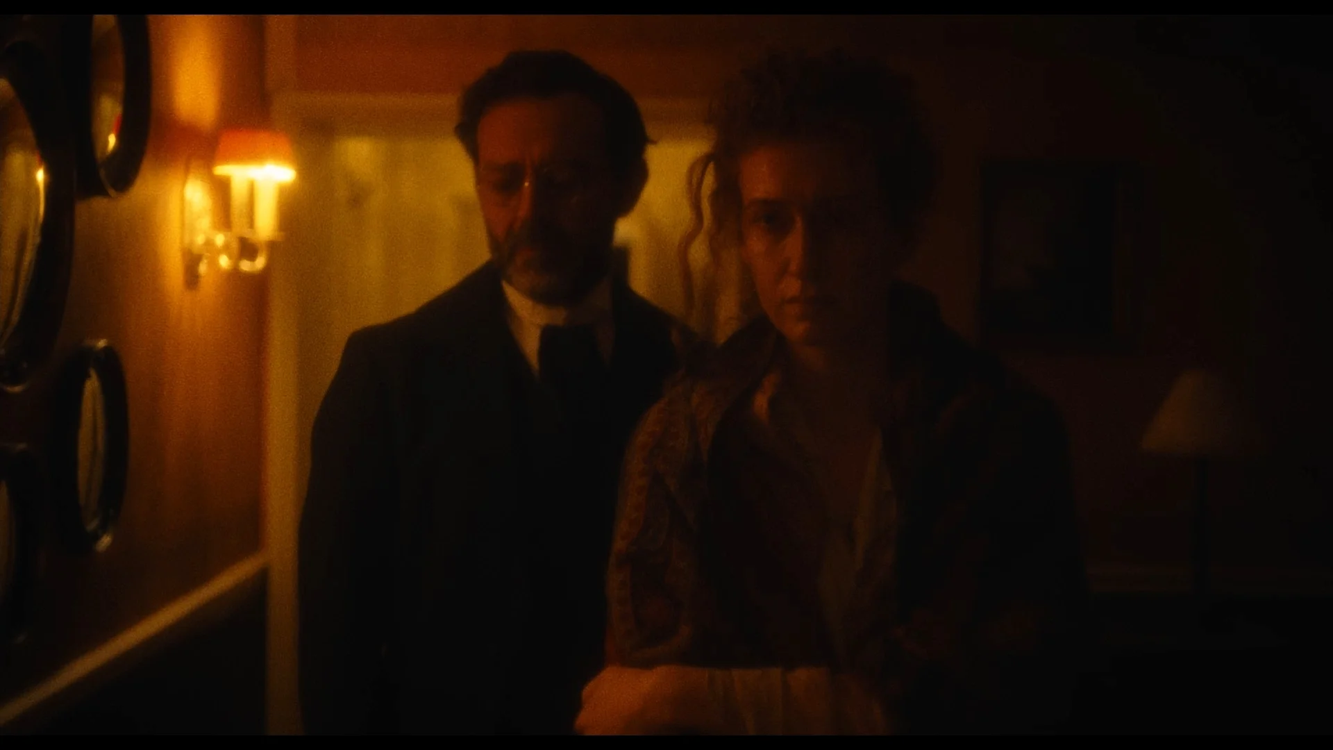 Cinematography still 7 from My Husband, The Doctor and I